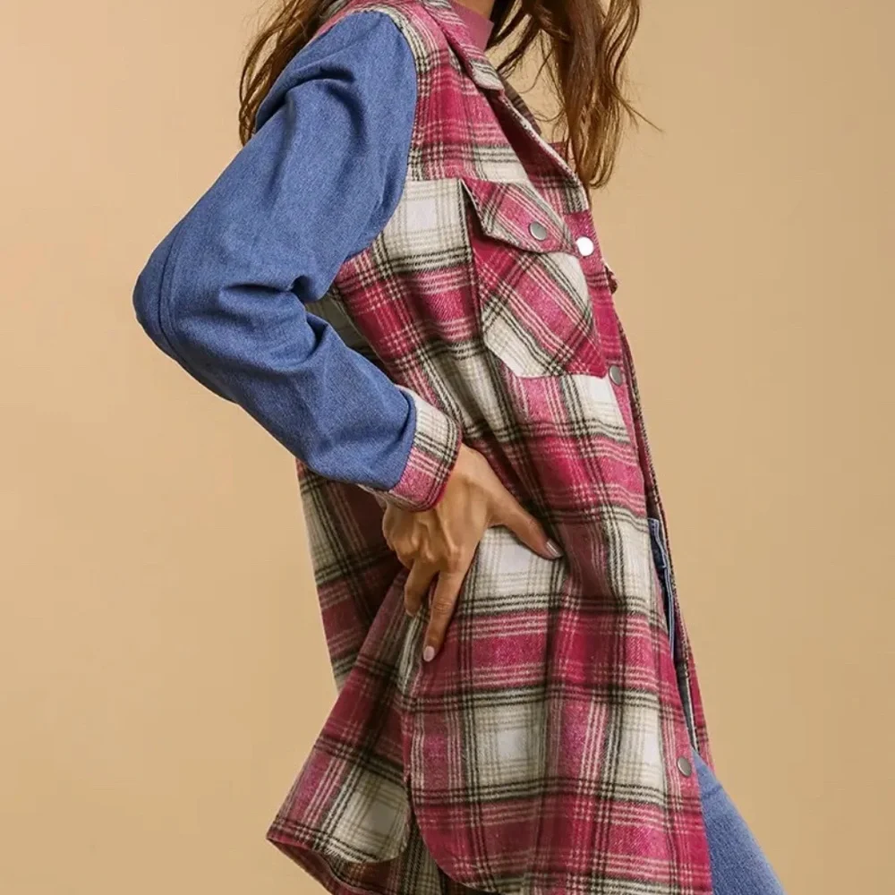 New UMGEE Plaid Flannel Fringe Shacket Magenta Pink Snap Up Denim Sleeves - Picture 9 of 13